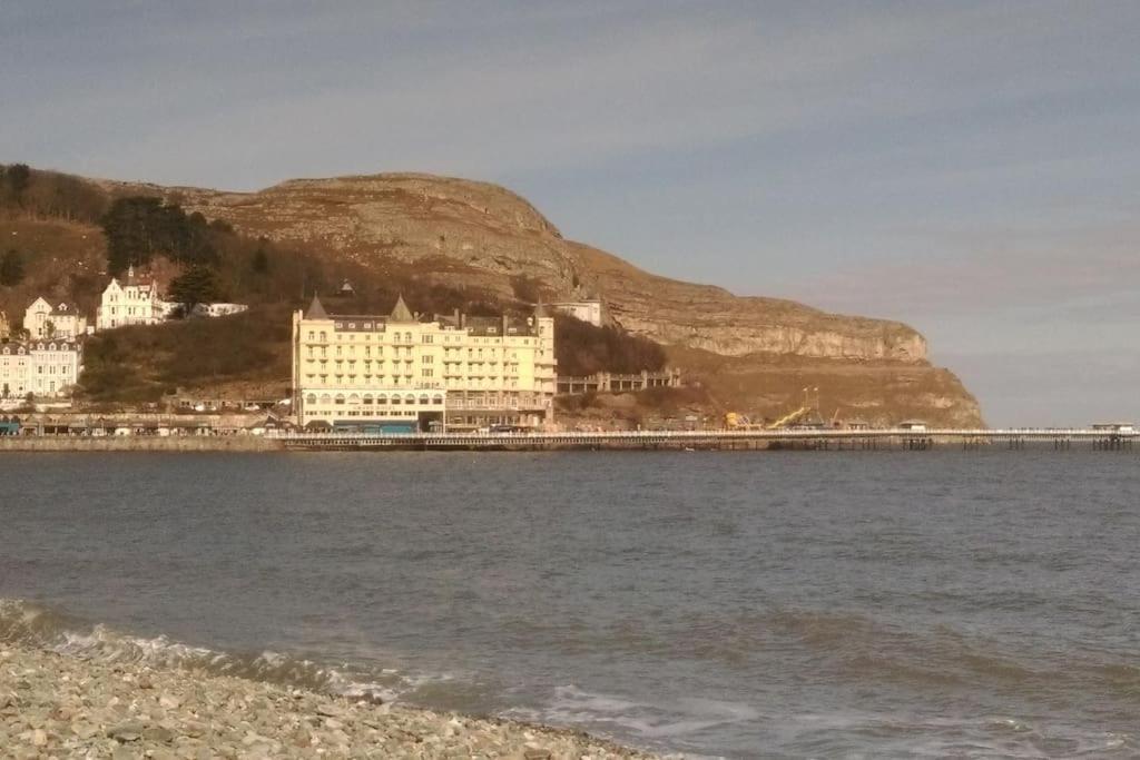 Spacious Cosy Apartment Llandudno Exterior foto
